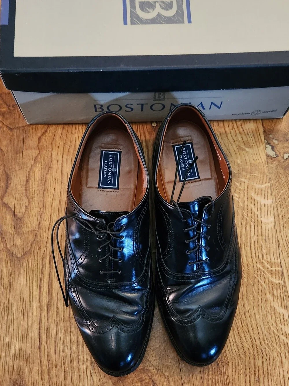 Vintage Bostonian Black Wingtip Oxford Dress Shoes size 10 Men's